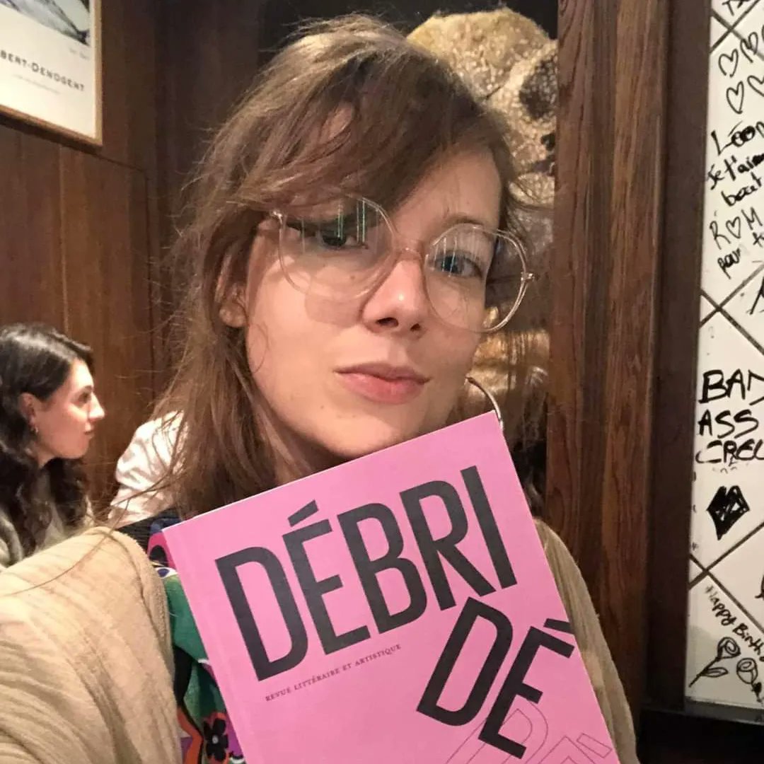 Teliwel98's tweet photo. Lancement du deuxième numéro de la revue "Débridé". C'était hier, au soir, à l'hôtel mythique de la "Louisiane". 
Merci à tous et à toutes. 
Merci infiniment à @charlottesaliou pour l'accueil. https://t.co/cdK4EFsF2y