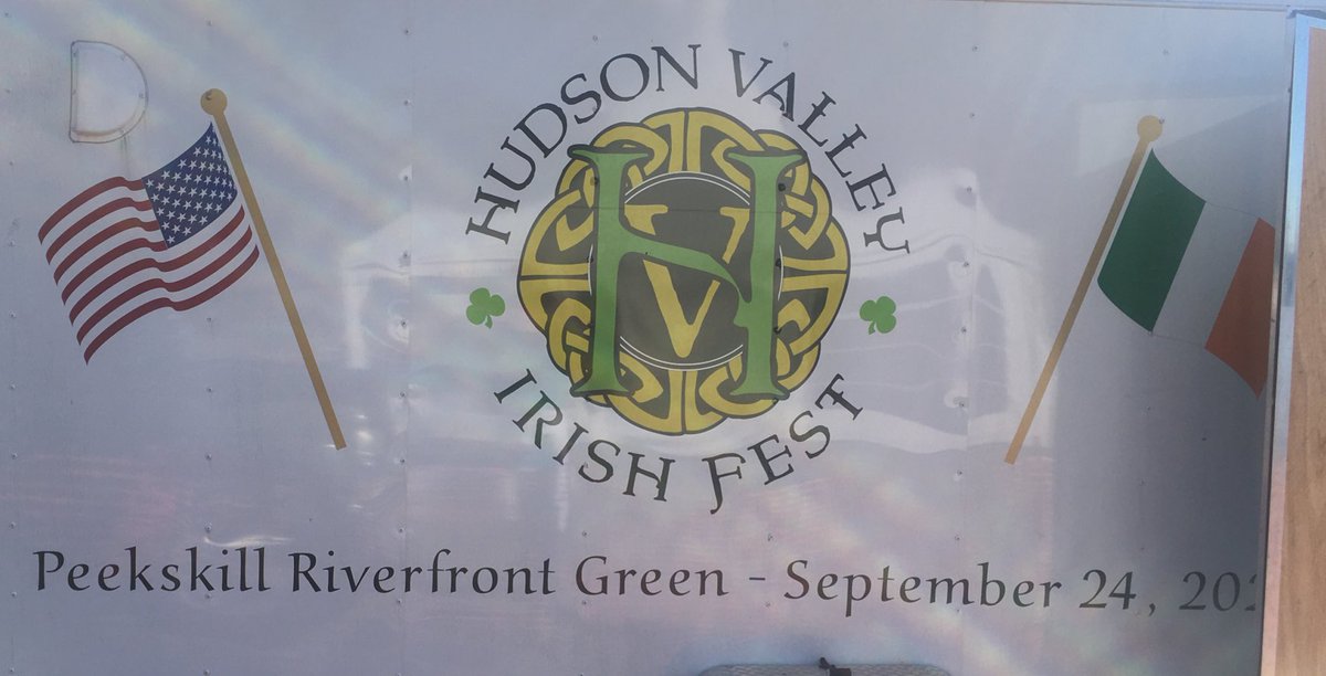 IrishBusinessNY's tweet photo. Great to see @IrishBusinessNY #ExecBoard #Secretary Colleen Conway @OghamArt @ #HudsonValleyIrishFestival in #Peekskill @ Saturday, September 24th 2022 https://t.co/yWUnBfZQhW