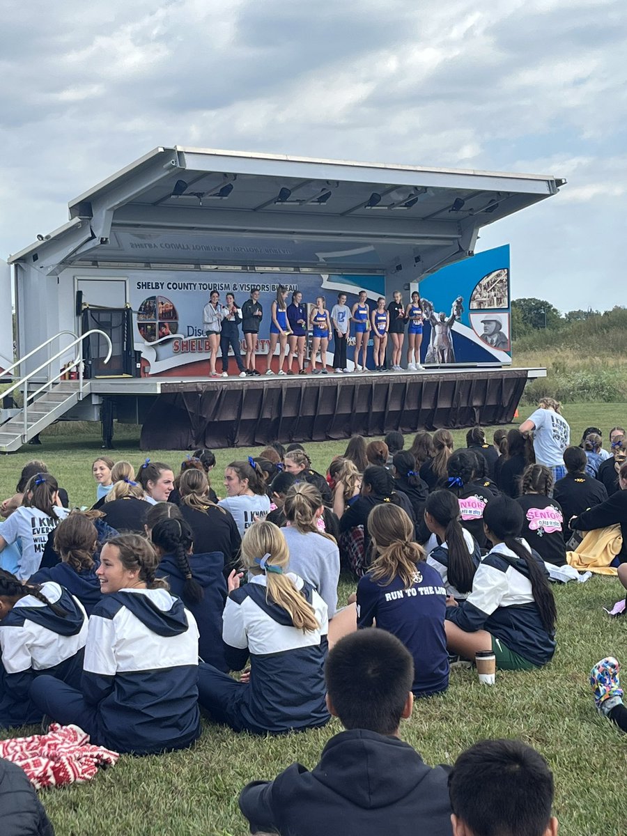 Cathedral Lady Irish Cross Country tweet media