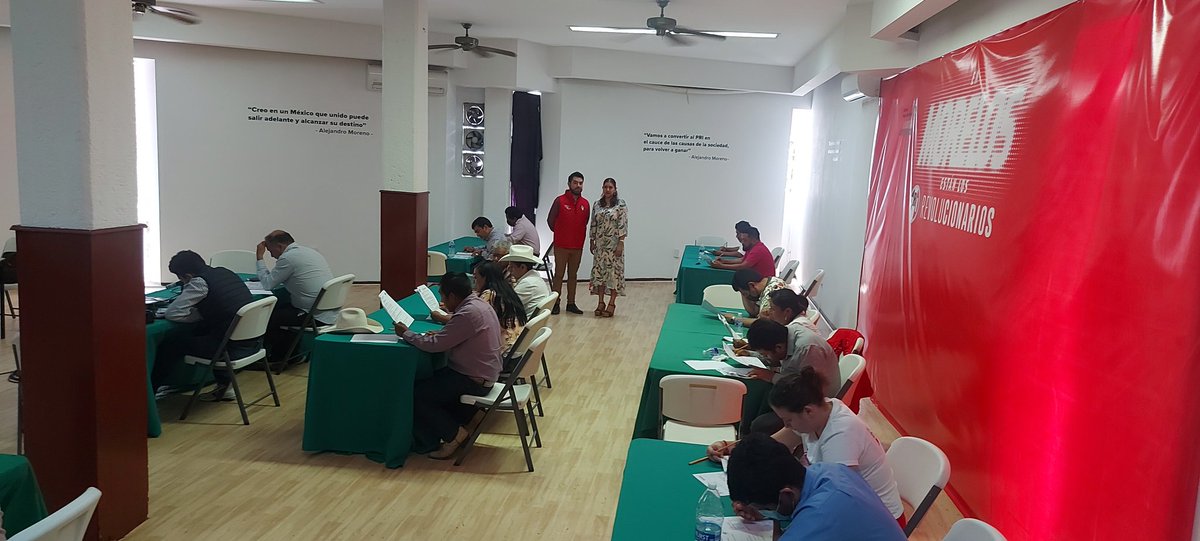 IrhMorelos's tweet photo. En conjunto con el @IRHnacional , llevamos a cabo la Acreditación de los Cursos de Capacitación y Formación Política del Instituto Reyes Heroles, para la renovación de las dirigencias municipales del Estado. 
¡Sigamos construyendo a favor de la militancia! 
#SomosReyesHeroles 🇲🇽 https://t.co/dNNZjYtpTr