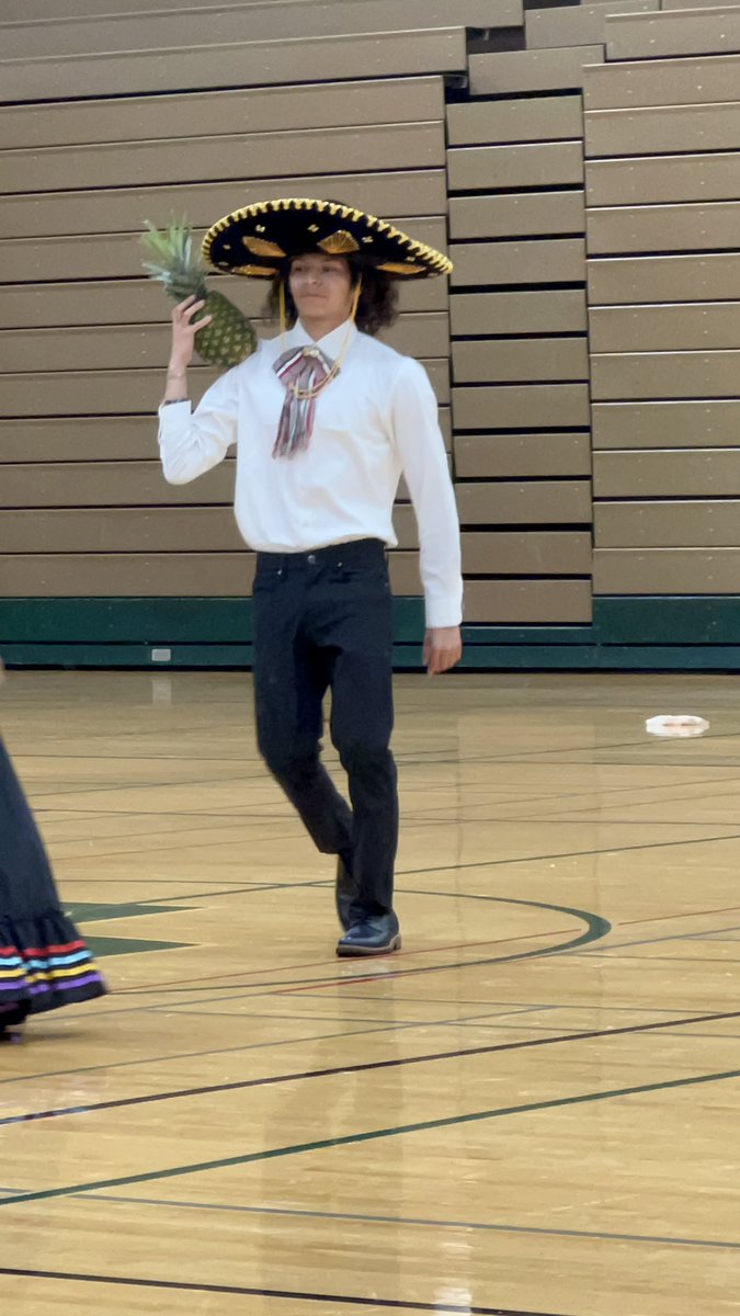 EGHS Folkloric Dance Club tweet media