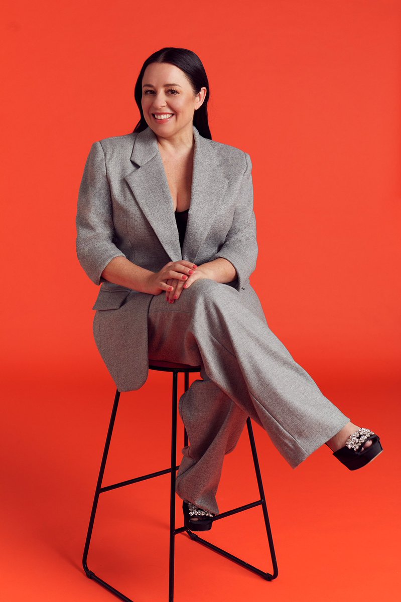 MyfWarhurst's tweet photo. This suit is giving 80s power lunch vibes and I am here for it! See the full farshun shoot in today’s @StellarMagAU with a gorgeous article by @siobhanduck before the launch of my book Time Of My Life on Weds ARGH ❤️ https://t.co/eeIk7kZKQD
