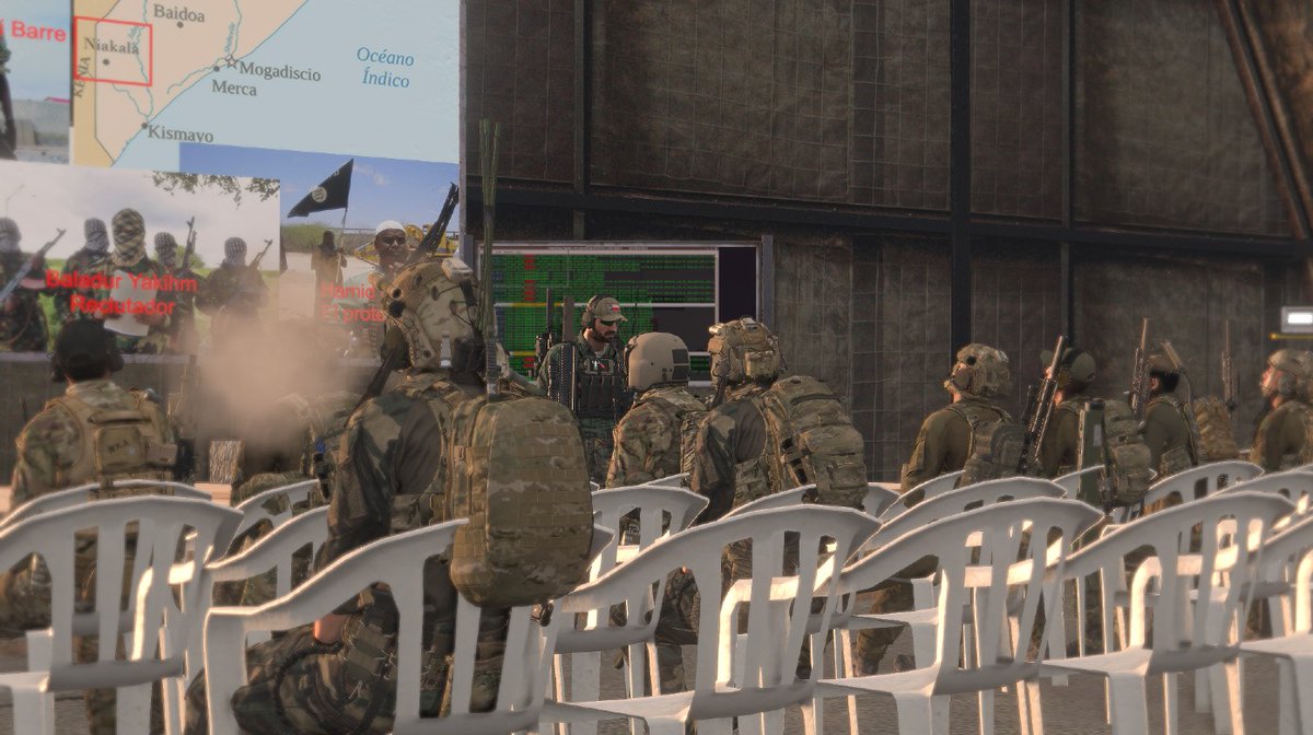 GrupoSpecter's tweet photo. 📰Imágenes del briefing del segundo día en Niakala (Somalia) momentos antes de comenzar la incursión. 

📌 Operación Diente de León 

#Arma3 #GrupoSpecter #Somalia🇸🇴 #Niakala #Somalia https://t.co/oebiNPYOWa