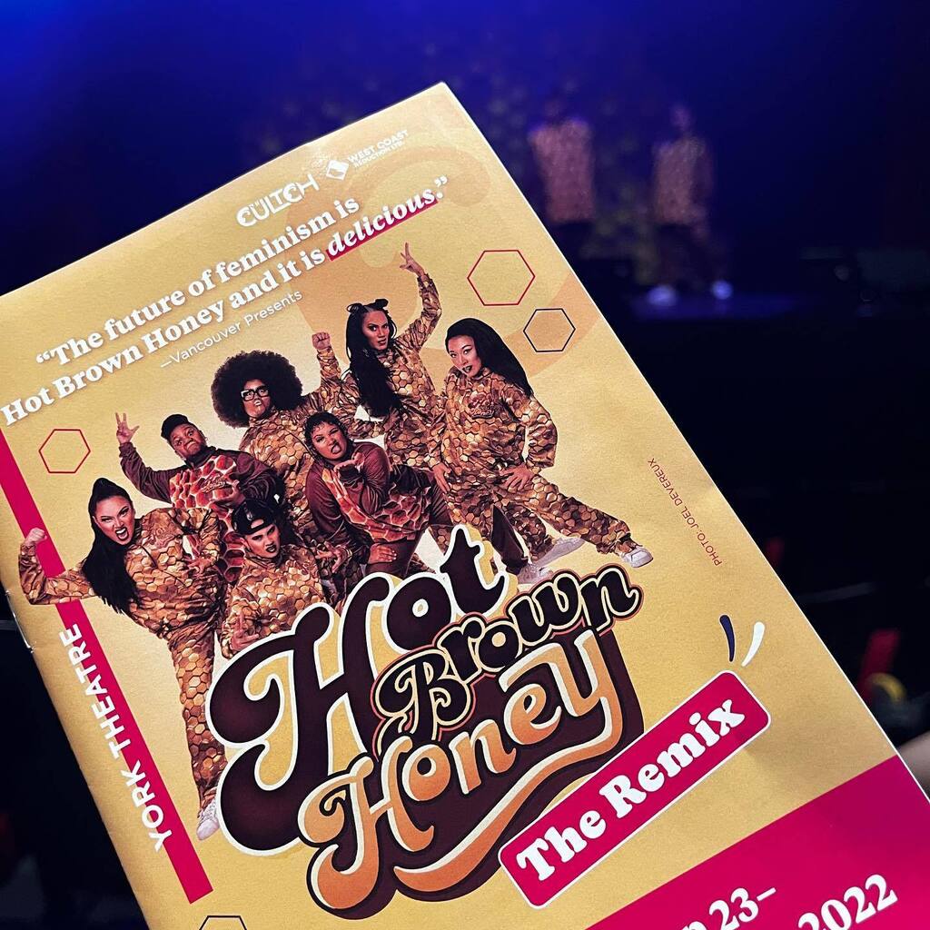 jminter's tweet photo. Make Noise!!! Rise & Shine Motherlovers! The World First Nations women of @hotbrownhoney are back with #TheRemix at @thecultch until October 8th!
#stage #production #performance #HotBrownHoney #Feminism #moisturize #decolonize #firstnations #world #downunder #hiphop #themot… https://t.co/rG95GNJjmx