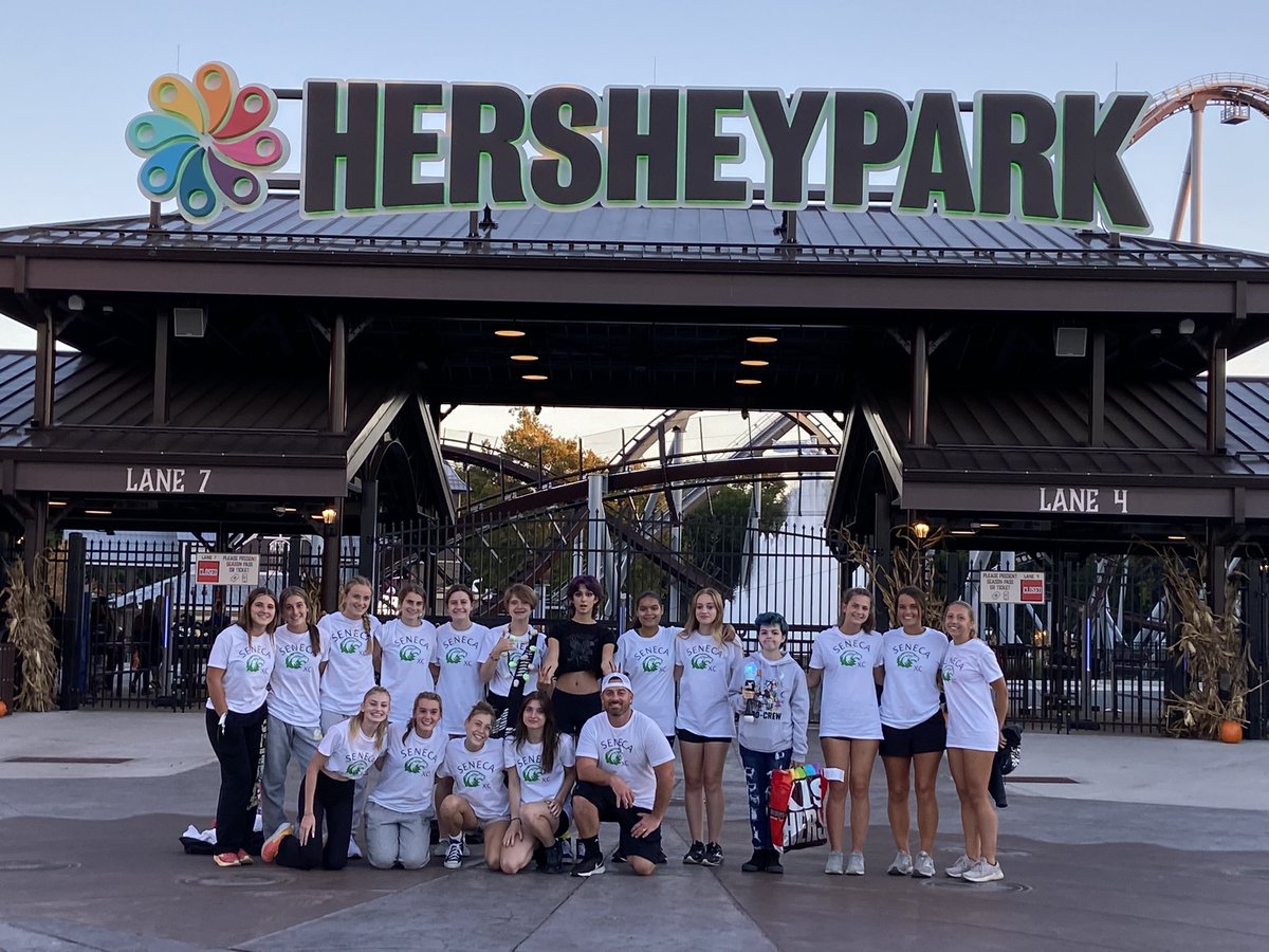 Hershey Park was sweeeet! What an amazing trip with these amazing girls! <a href="/SenecaFamily/">Seneca High School</a>