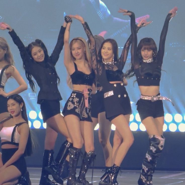 larubyjanee's tweet photo. #DRWantsBP #BlackpinkComeToDR
#BlackpinkInDominicanRepublic

@sdconcerts 
@ygent_official
@BLACKPINK @livenationlatam 
@UMG https://t.co/M8sL86RwIv