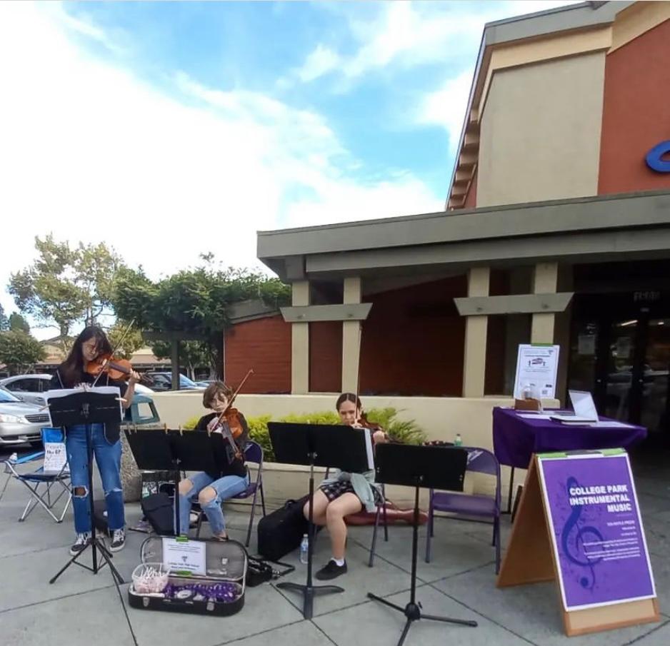 CPHSmusic's tweet photo. WE NEED YOU FOR BUSKING at SAFEWAY. We had to shut down our busking/raffle sales table at Safeway today at 3:00, because we didn't have any students on the sign-up for the 3-5 or 5-7 shifts.  Sign up for tomorrow at the Safeway - for 9-11AM or 5-7PM. https://t.co/BSxFYBVueK https://t.co/ldh0zKfUKH