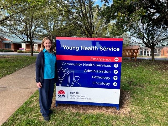 NSWHealth's tweet photo. Today is World Pharmacist Day.

Pharmacists across NSW like Melanie conduct medication reviews for patients to educate &amp; empower them to actively understand the medication they may be taking.

Watch this message from Dr Kerry Chant: https://t.co/WzPBs996Ud https://t.co/SSRzH53JIp