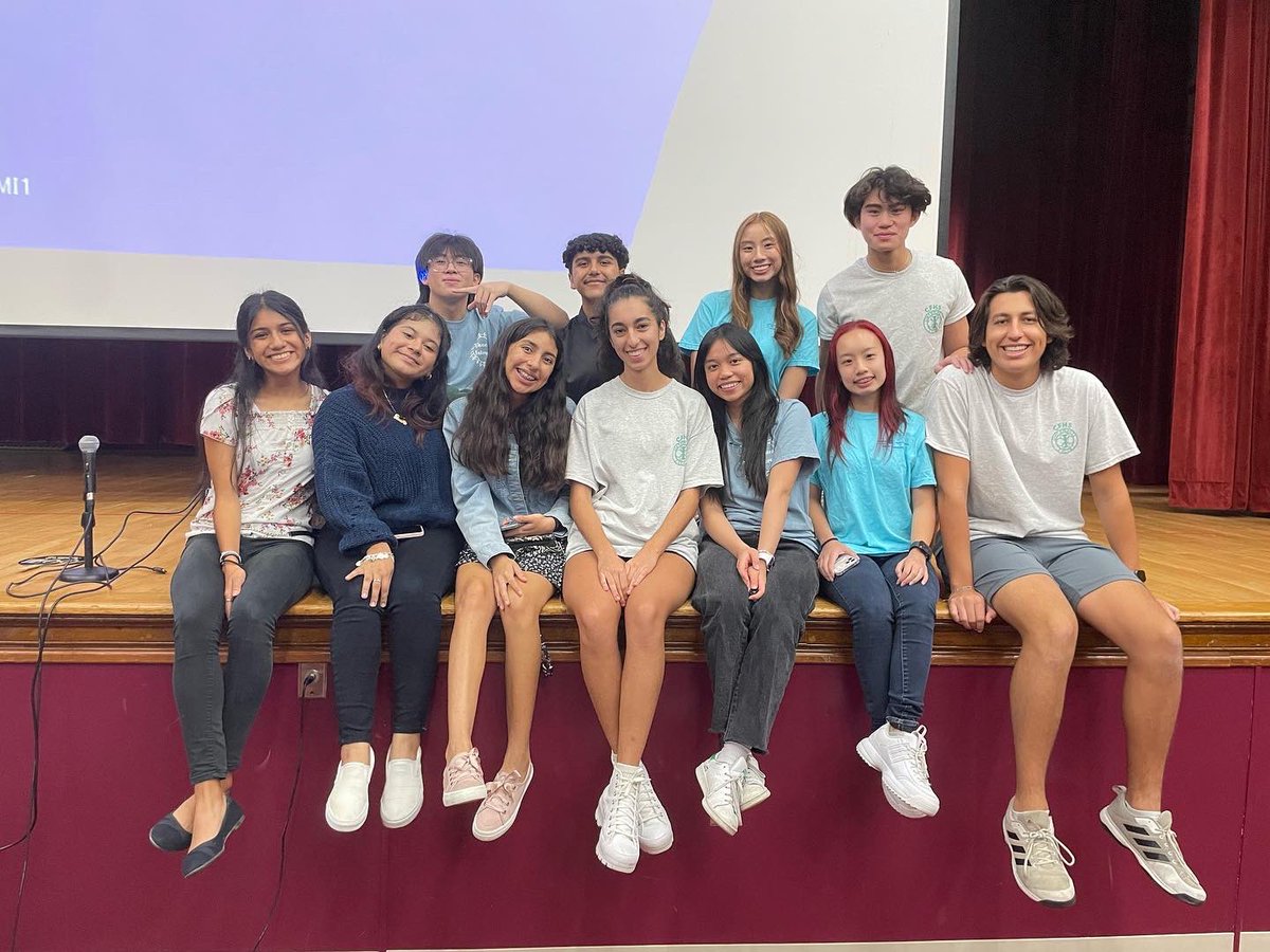 LobosInteract's tweet photo. PETS 2022 was a great opportunity to meet other Interact officers and we can't wait to see y'all at Round Up! 🌟 https://t.co/pf65JIjMGC
