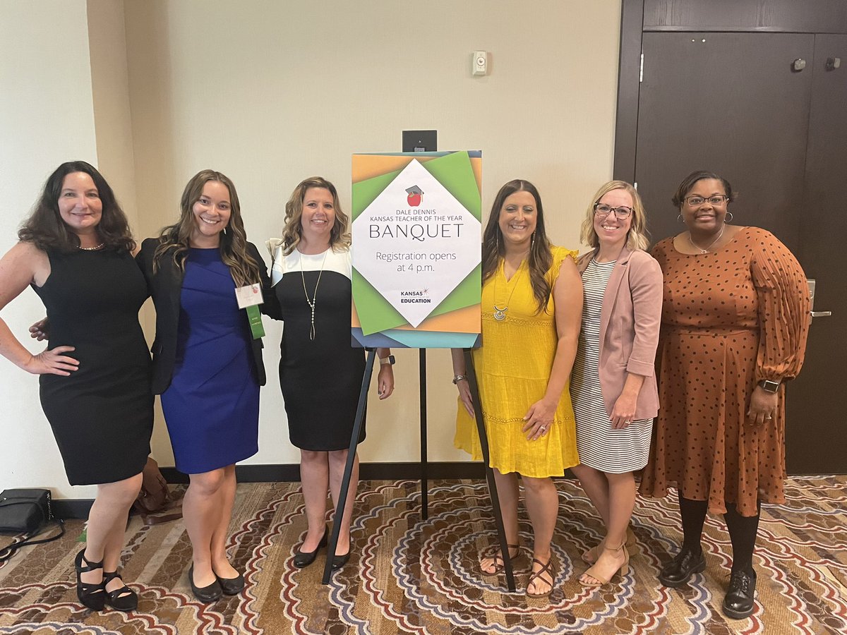 marciewarner28's tweet photo. What an amazing opportunity to attend the Kansas Leadership Conference and #KTOY23 banquet with these incredible educators! Thank you @ksdehq @USD437 @CentralPauline @DebWilliamsEDU for making this happen! https://t.co/yMOo58DoWK