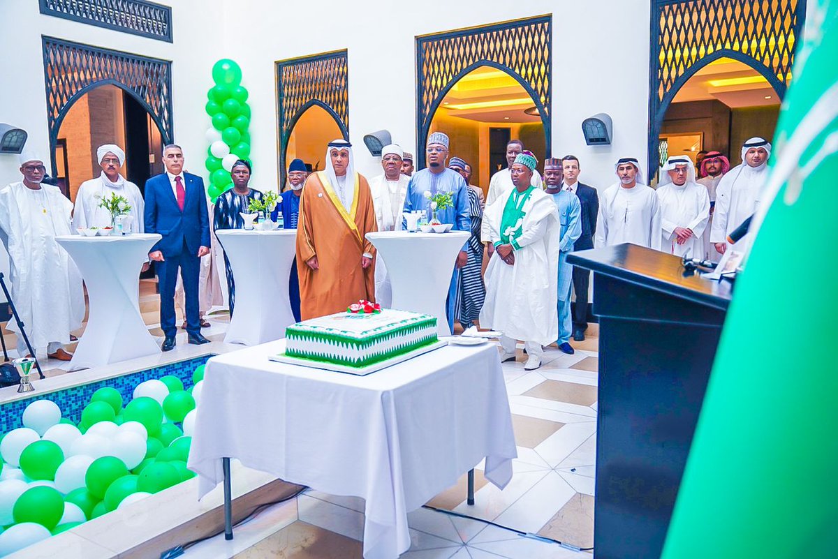 ProfIsaPantami's tweet photo. Representing Nigeria at the 92nd National Day of the Kingdom of Saudi Arabia. https://t.co/WADKEC321d