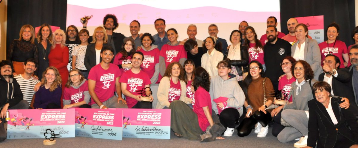 cine_express's tweet photo. Súper edición del @cine_express Muchísimas gracias a todos los patrocinadores, participantes, jurado y equipo. Ha sido increíble…
Zorionak a lxs ganadorxs! Empezamos a preparar la decimoquinta edición del
#cineexpress 💖 #Portugalete https://t.co/MQNXZEERbJ