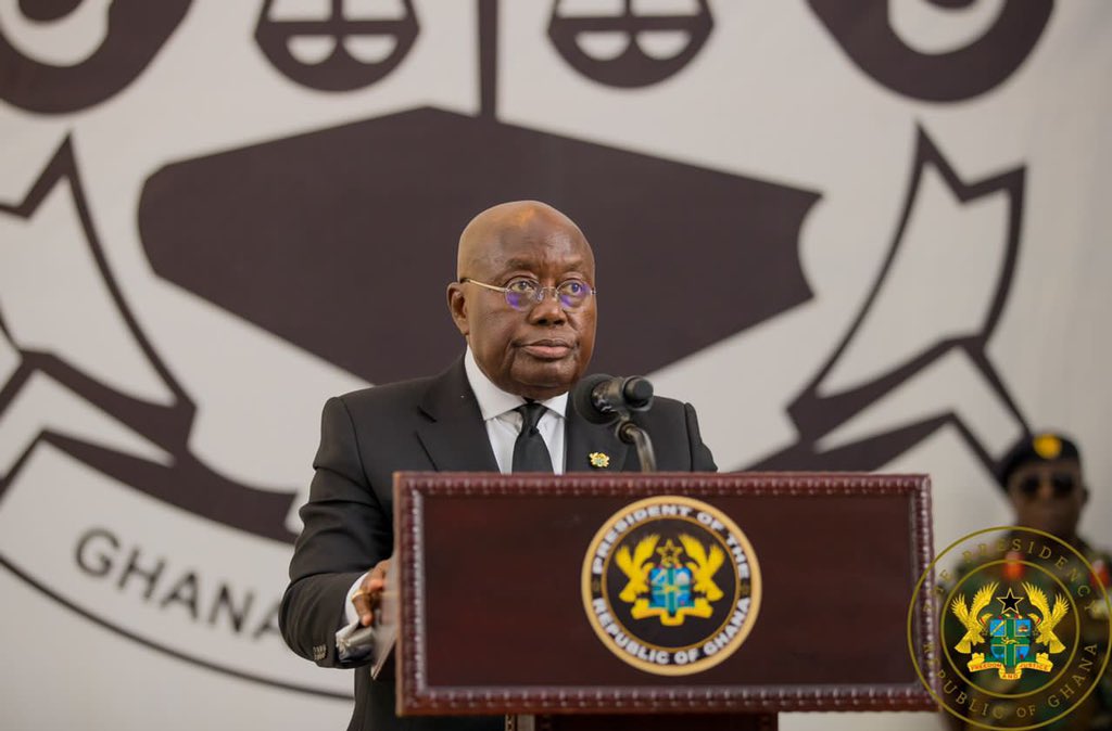 You can insult me under this tweet but i don’t care and I speak the truth. Nana Addo has done well cos Ghana wasn’t like this and I never thought Ghana 🇬🇭 would one day be a place for tourism and huge programs. Nipa y3 adia os3 ayeyi 👏🏽👏🏽👏🏽.
