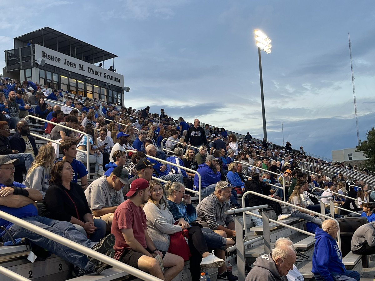 Thank you for an awesome game day visit <a href="/sfcougars/">SF Cougars Athletics</a> <a href="/CoachMillyRock/">Coach Millhouse</a>