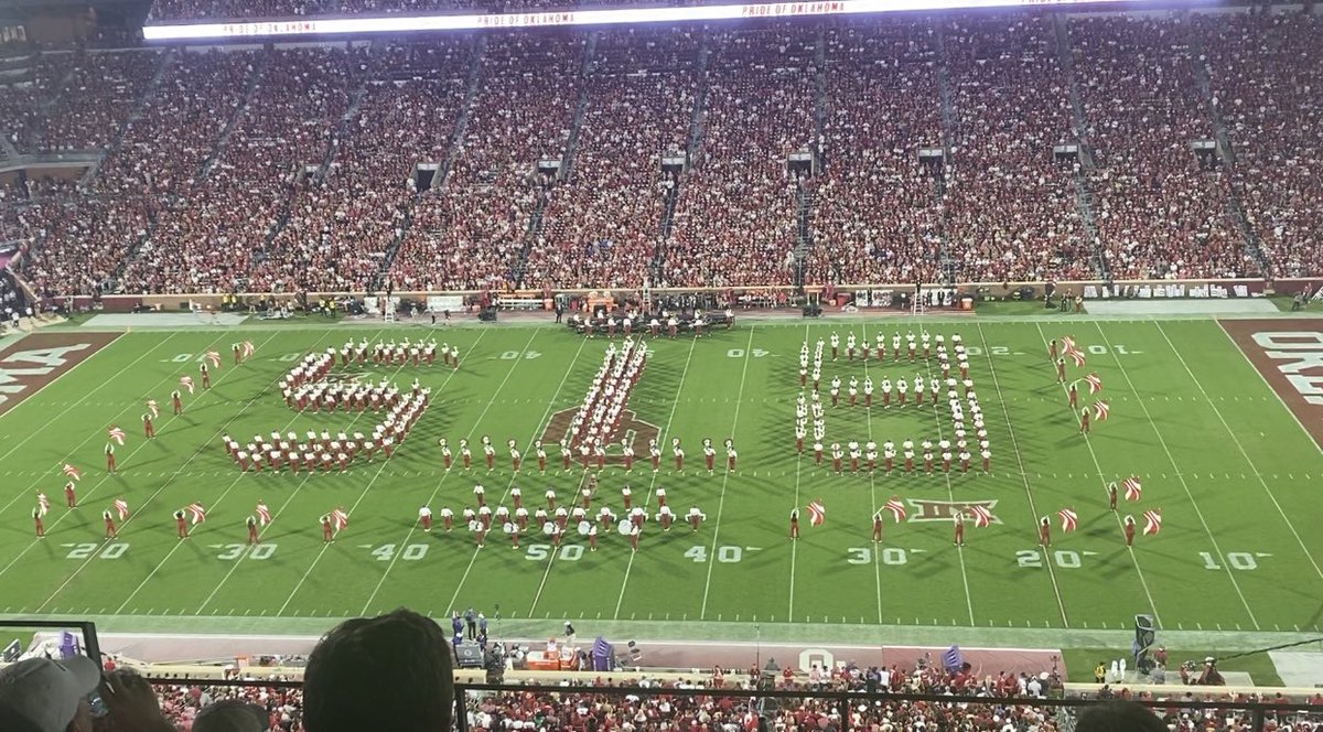 j00nsBB's tweet image. OU BAND ATEEEEEEEEEEEEE AND LEFT NO CRUMBSSSSSSSS #OUBAND #OU #OK #BTS