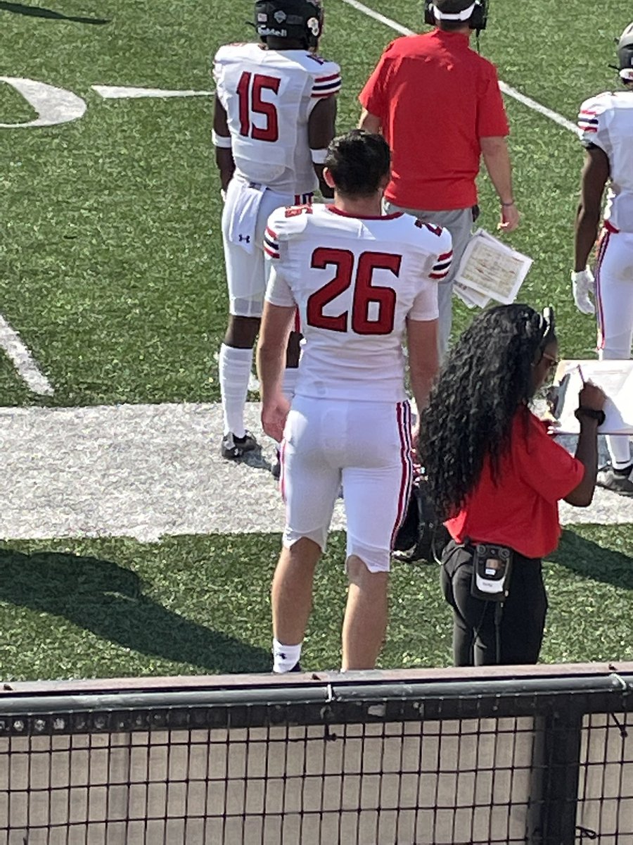 HairgroveSipes's tweet photo. Got to see @RyanHar1392002 @BradenCourtney3 and @tbryan_8 today!❤️❤️ https://t.co/a6YhQTiWnA