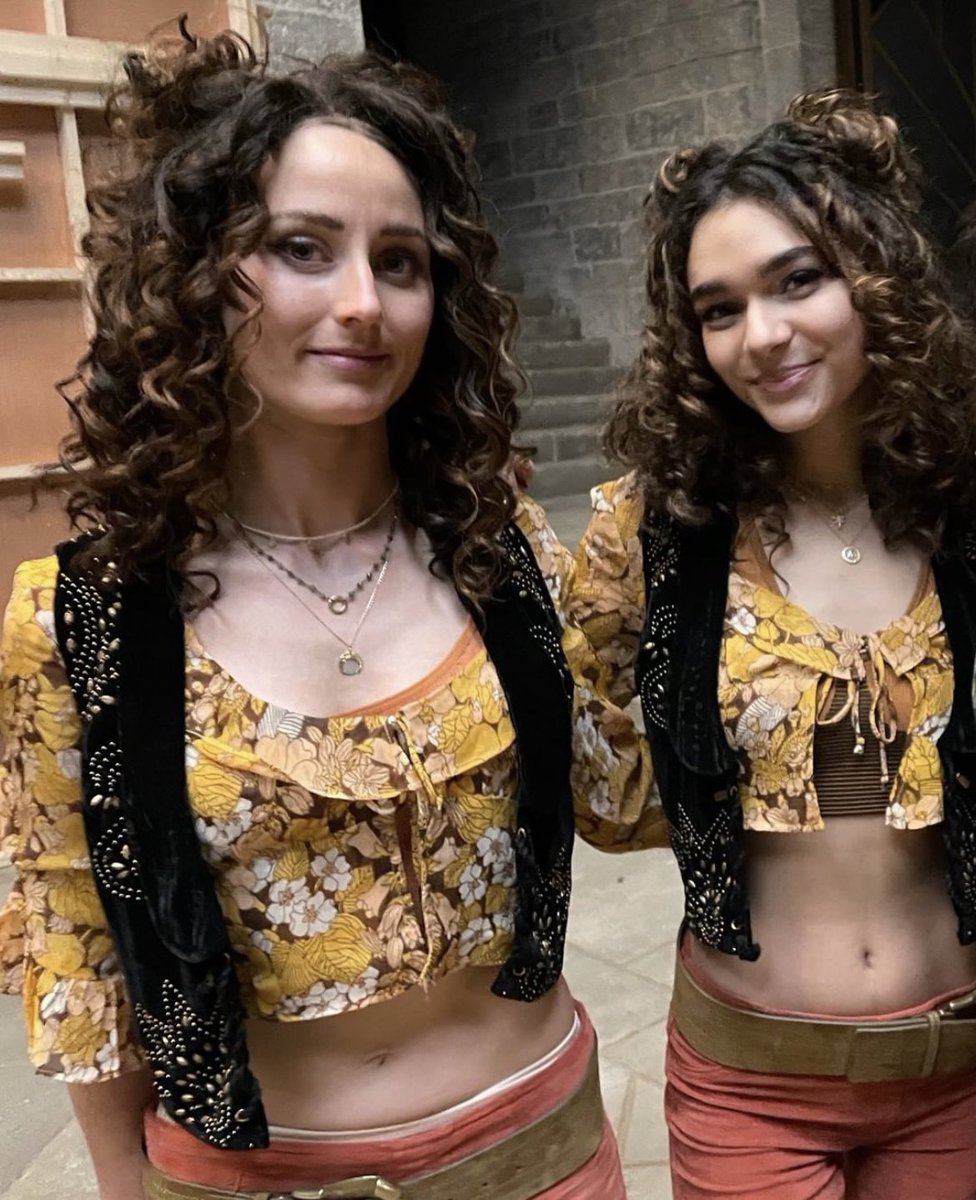 👯‍♀️👯‍♀️👯‍♀️