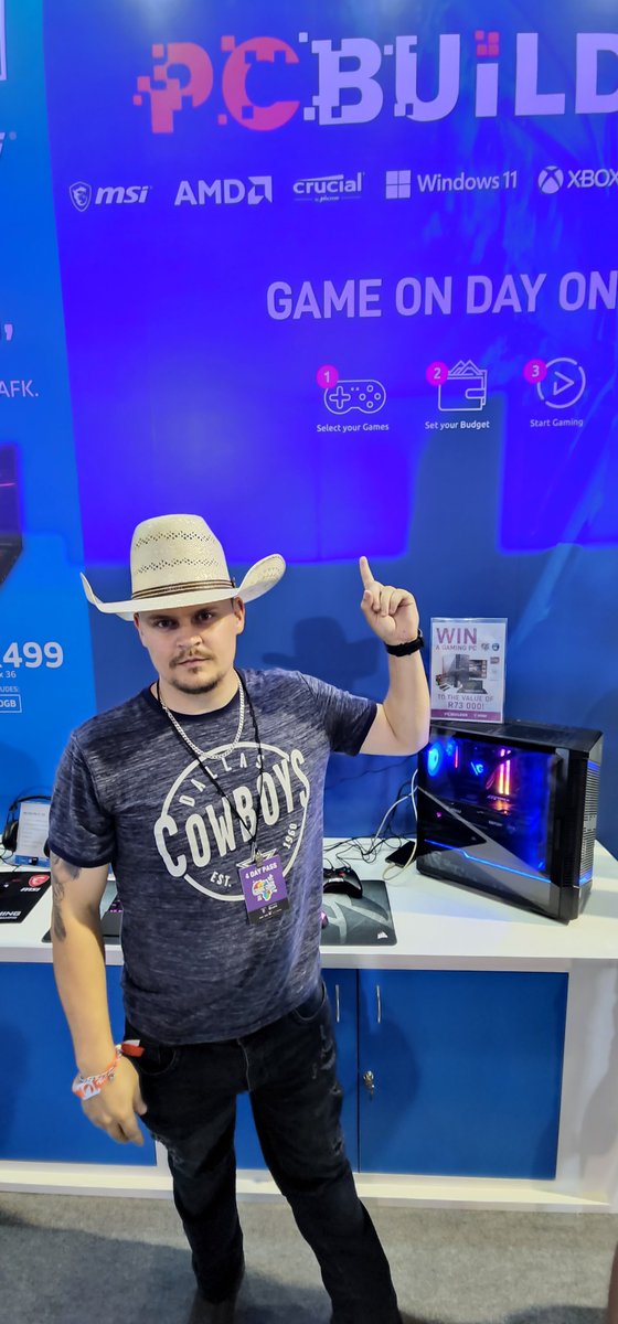 RidditZ's tweet photo. Honestly the streaming PC and setup might just be the streaming setup to get me back into streaming again. Or just the PC you know. :)
Head on to the last day of @comicconafrica
@PCBuilderZA
#RODESTREAM
#RODEBUILD
@VSGamingWorld
@MSITweetsZA
#GAMEONDAYONE
#PCBUILDPRIZE https://t.co/HVNHR4hsJ6