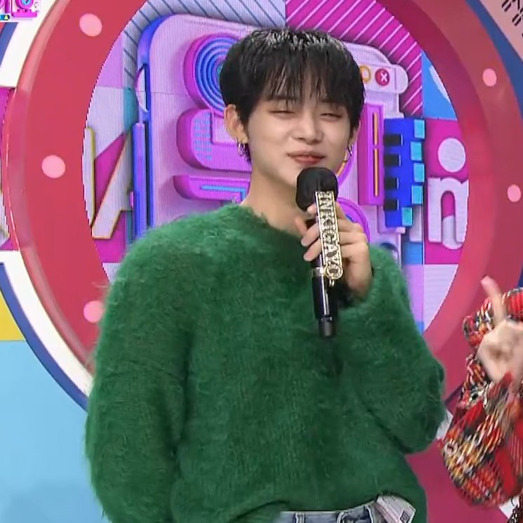 mc yeonjun for today 💚🌿🍀