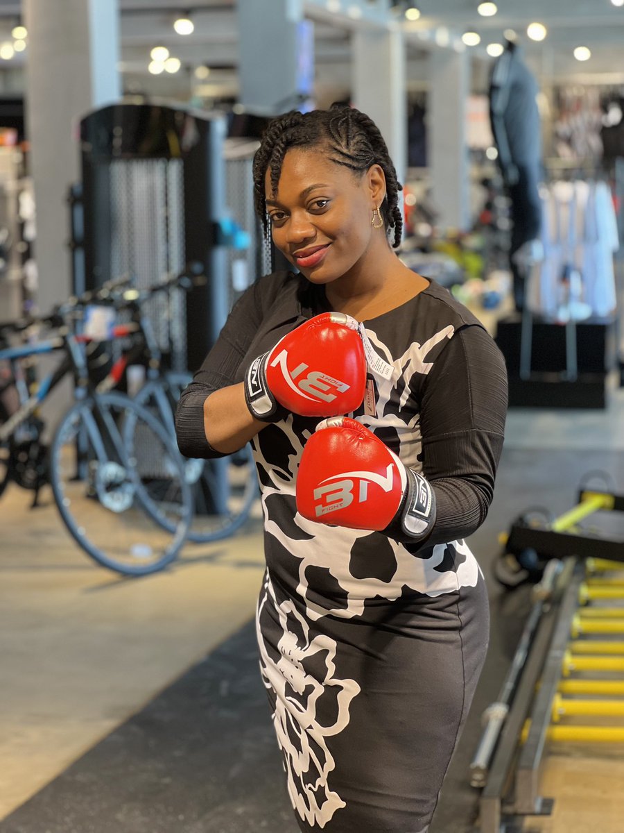 bajabiri's tweet photo. Good morning #TeamBoxing.
Welcome #JustFit. https://t.co/2UBr96GghK