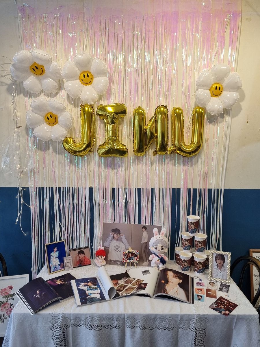from911818's tweet photo. #9월의_진우_생일축하해
#September_of_jinu
#위너 #김진우

진우 생일 이벤트 감사합니다 💙💙💙💙 https://t.co/URkd4MeEVV