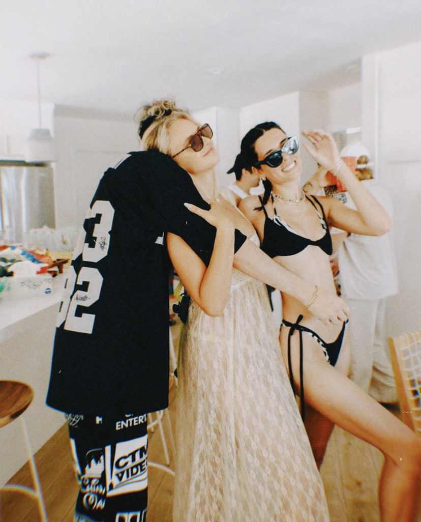 comfort clinton (@comfortclintonc) on Twitter photo 