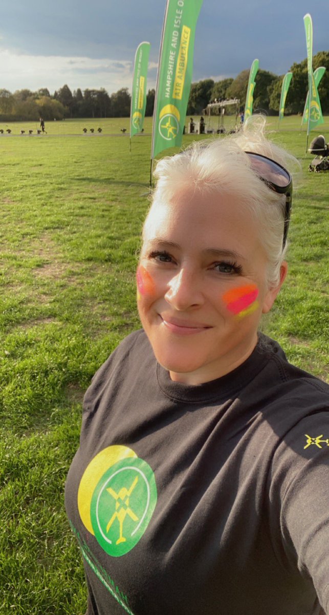 JaneSoGrey's tweet photo. Had a fun evening volunteering for @HIOWAA Dash in the Dark 5k #dashinthedark5k #hampshireandiowairambulance #volunteer https://t.co/BAEkRiwml1