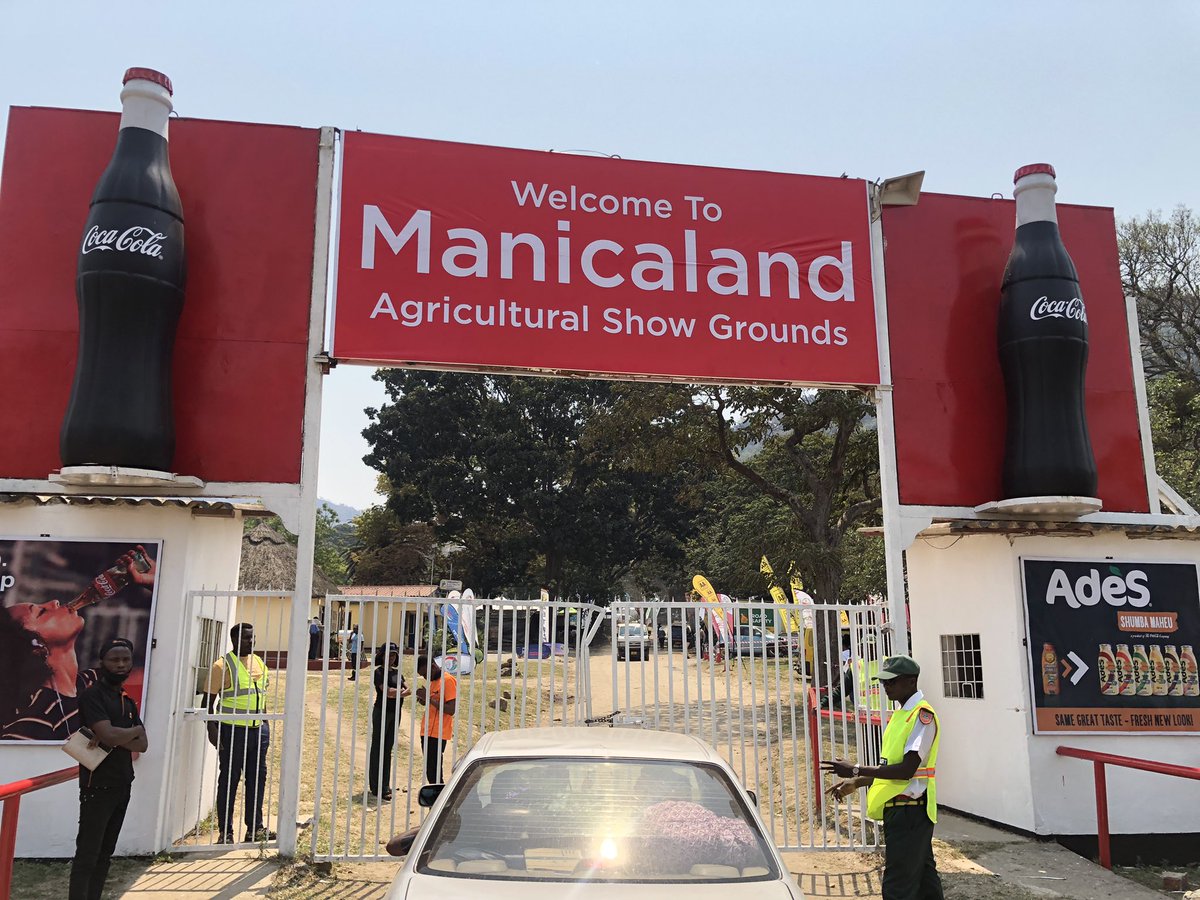 PowerTelZW's tweet photo. Kwahiwayi kwahiwayi nhasi tindoriyo https://t.co/bMZAaNrerA we are in Manicaland,visit us at ZETDC pavilion.
#ImagineItliveit
#Manicalandshow
#MutareAgriculturalshowground https://t.co/kEcK6legmQ