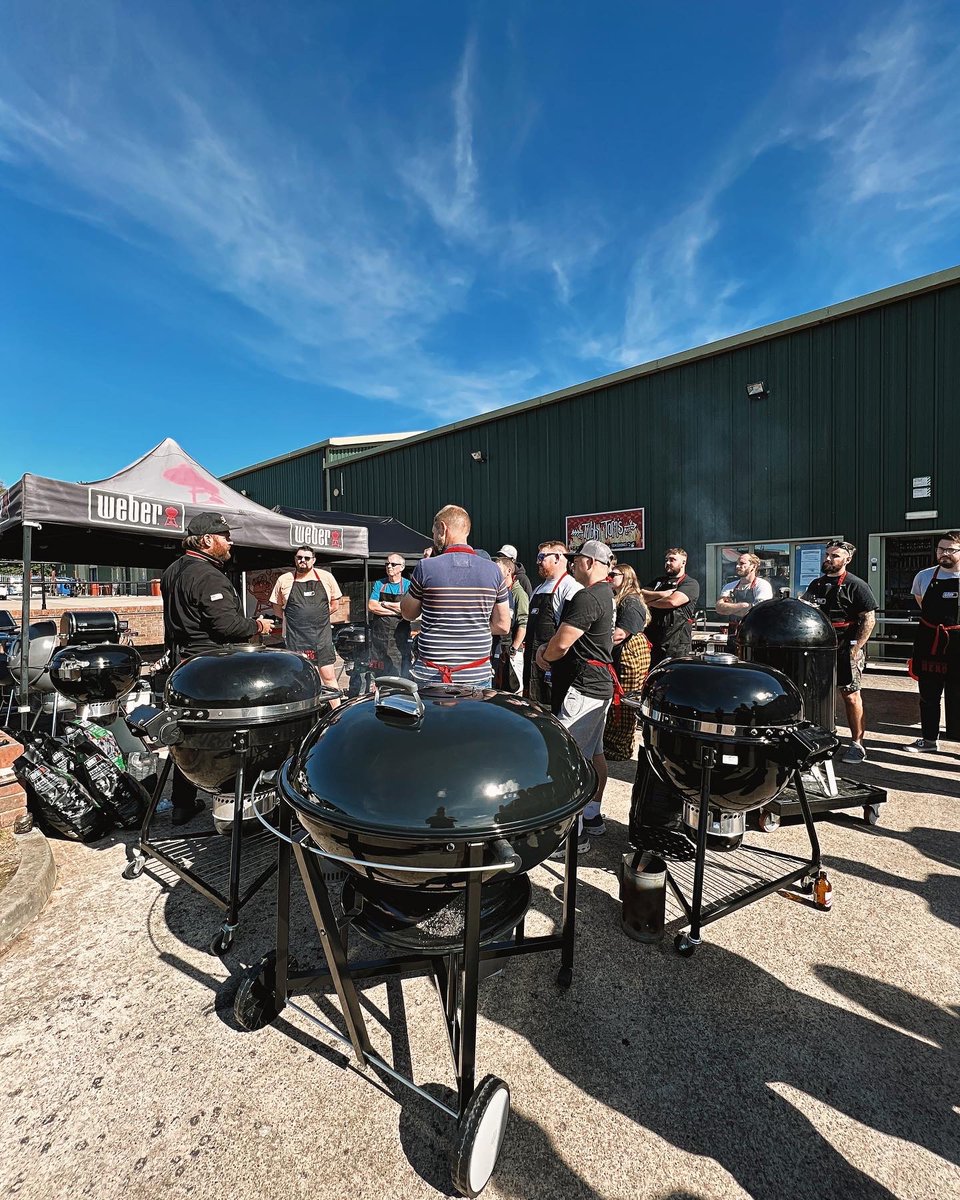 Tubbytoms's tweet photo. TUBBYS BBQ USA PITMASTER COURSE WAS SO FUN! THANKS TO EVERYONE THAT ROCKED WITH US!! 🪵🔥 https://t.co/R4mMVTWA3W