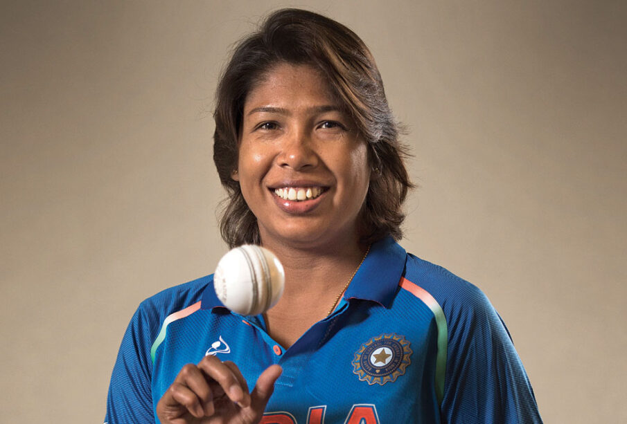 शुक्रिया <a href="/JhulanG10/">Jhulan Goswami</a> ...

पिछले 20 वर्षों में अपनी कड़ी मेहनत और बेहतरीन खेल के बूते हम सभी देशवासियों को खुशी और गर्व के ढेर सारे यादगार पल देने के लिए...

भारतीय क्रिकेट का इतिहास आपके बिना हमेशा अधूरा रहेगा।