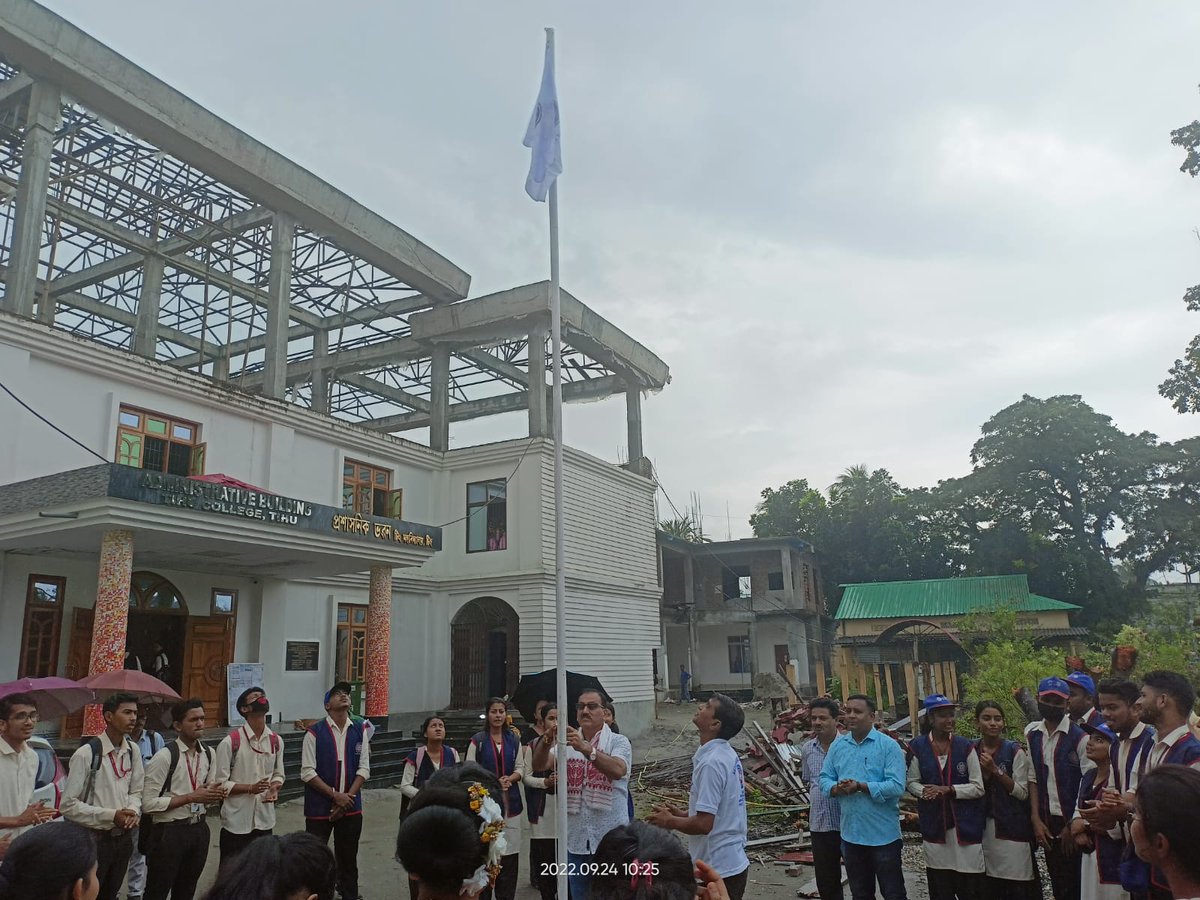 NSSTihuCollege's tweet photo. NSS, Tihu College Unit (Assam) observed NSS Day by hoisting NSS flag, distributing NSS Certificates to volunteers, cleaning College Campus etc. #nssday2022 @nss_rdguwahati @_NSSIndia @YASMinistry @PMOIndia https://t.co/b0cVOkX7VJ