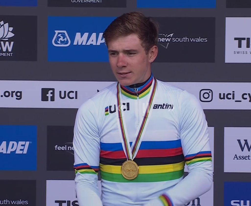 Cycling out of context (@outofcycling) on Twitter photo 