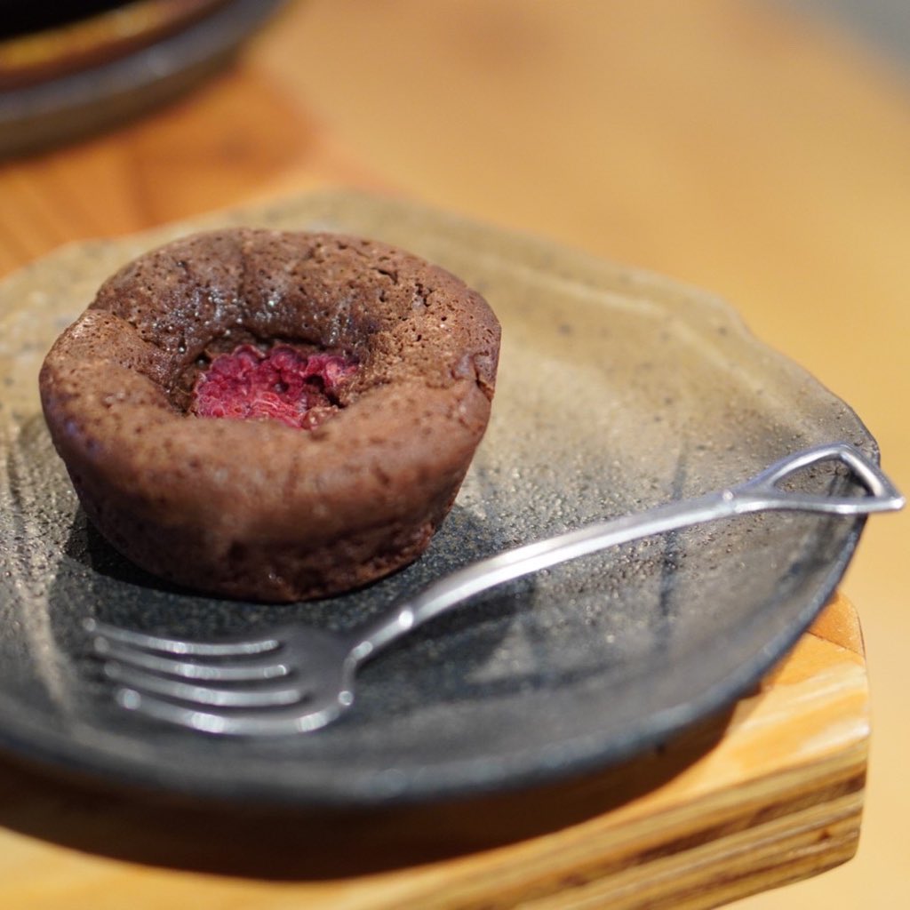 genbacafe1451's tweet photo. 久しぶりにお天気の良い日曜日
開店と同時にたくさんのご来店
ありがとうございます！

ケーキセットご注文で
10月中おかわりが1杯無料になる
お得な特典イベントは本日までです⚠️

ただいまお席に空きができました。
この後も18:00までお待ちしています！

#GONIA
#25Hudson
#スイーツ https://t.co/awKMIbaTwp