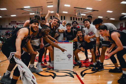 Hayden Smith tweet media