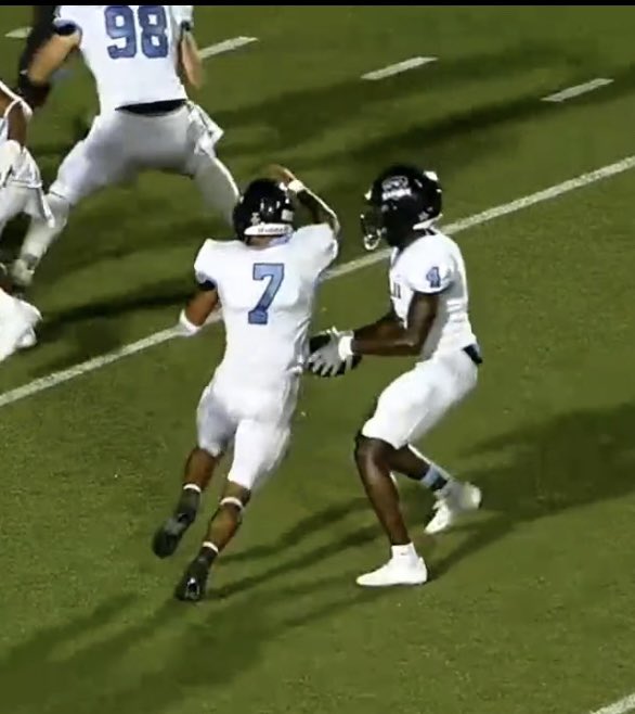 KJBuescher's tweet photo. SHOUTOUT to Payton, one of my FAVORITE Sophomores; Iβm so PROUD of youβsupreme efforts gets results!
π€Mrs. Buescher @HarlanHawks_FB #Fave4 #HHTalonsUp https://t.co/SesRsJKe6Z