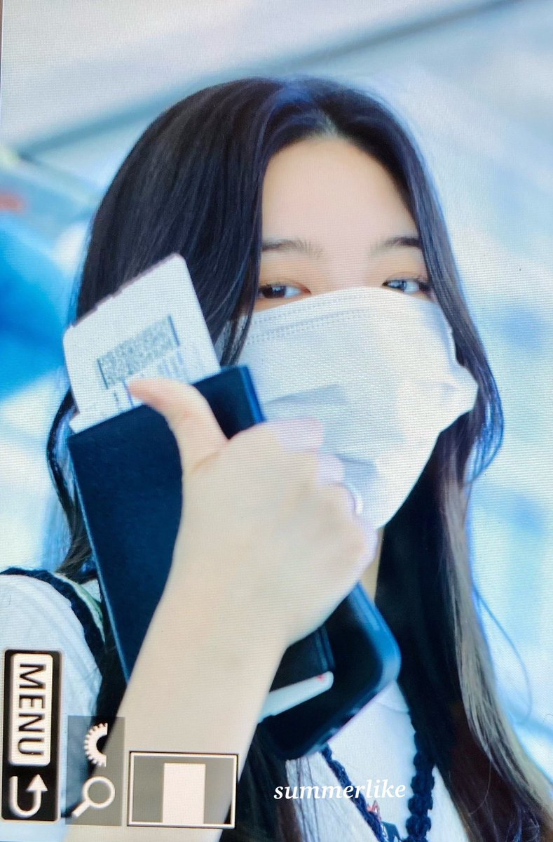 220925 #ITZY #리아