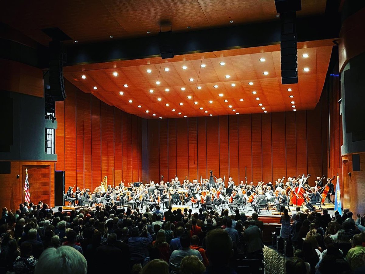 stillwaterwill's tweet photo. The @nyphil opened the @McKnightCenter in 2019, and they’re back this weekend to kick off a three year residency in Stillwater.
The concert tonight with @GilShaham was spectacular, including the sing-along of the @okstate Alma Mater.
Only in Stillwater. #loveSWO #playSWO https://t.co/KVnqUKhMxi