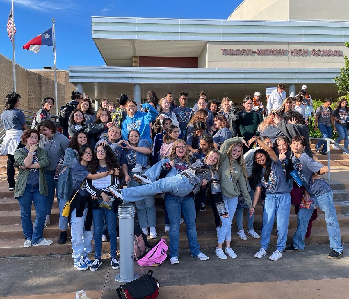 Congratulations to our AMAZING Singing Eagles!!!! They showed up and killed it at TMEA District Auditions!! We have 45 students advancing to Region in November!! 
Thank you to our amazing Choir Booster club for always taking care of the kiddos and me!! #wegowhereeaglesdare