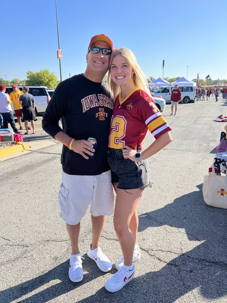 jay_cherwin's tweet photo. Senior year for Nikki, last dad”s day for me, all made better by having the whole family tailgating in Ames! 2#Cyclones https://t.co/e3pTvT8TH5