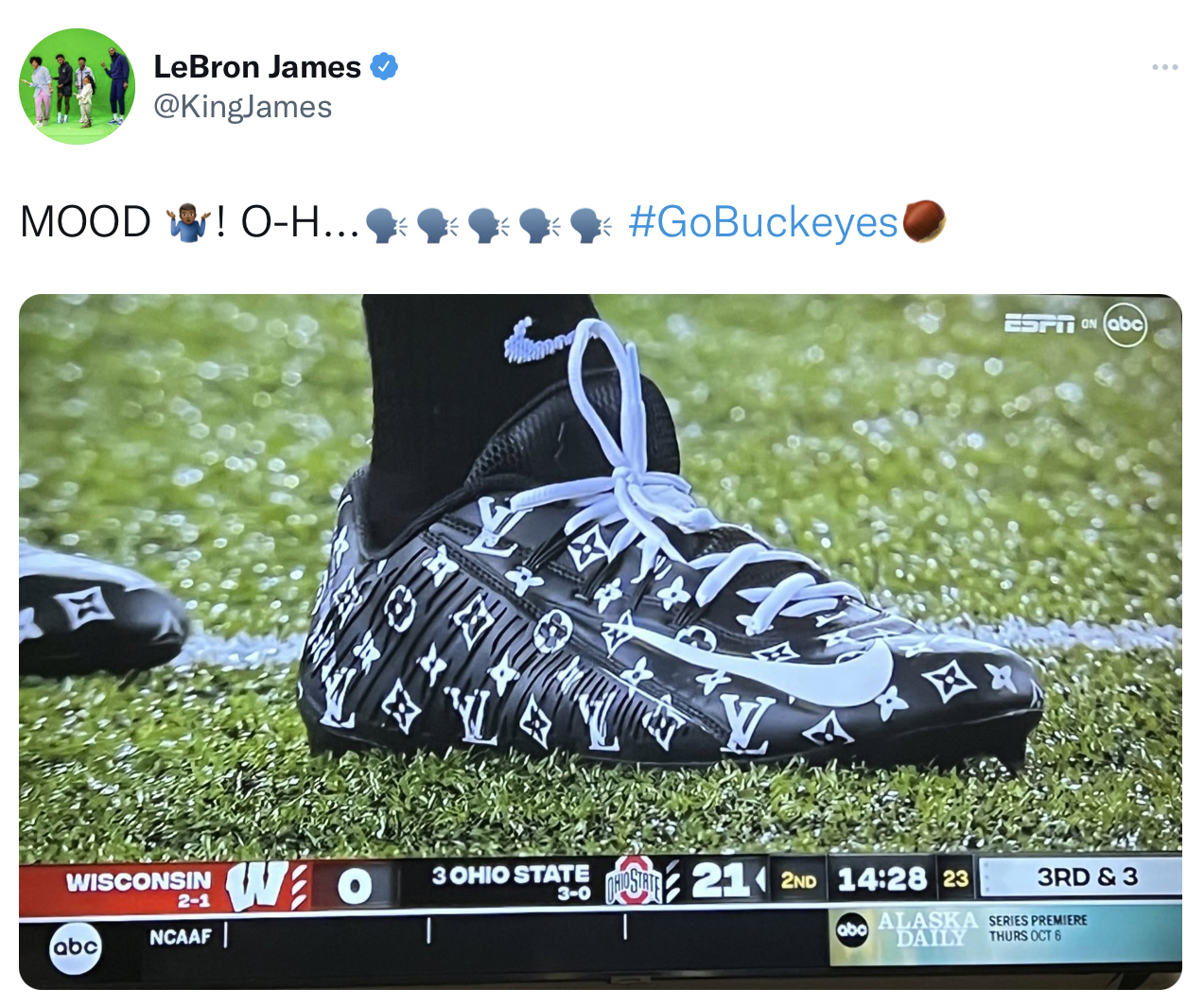 Clutch Kicks a X: LeBron James is feelin' the custom Louis Vuitton cleats  as he takes in the Buckeyes game 🙌  / X