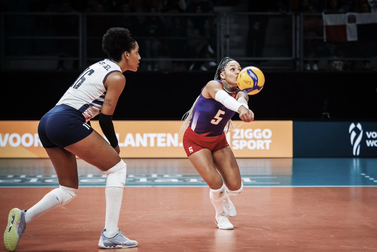 brendafans05's tweet photo. Beautiful shots 🫶🏻 #BrendaCastillo #LasReinasDelCaribe #ReinasdelCaribe #Volleyball #DOMTeam #วอลเลย์บอลหญิง #WWCH2022 https://t.co/jw3ZTMnm9u