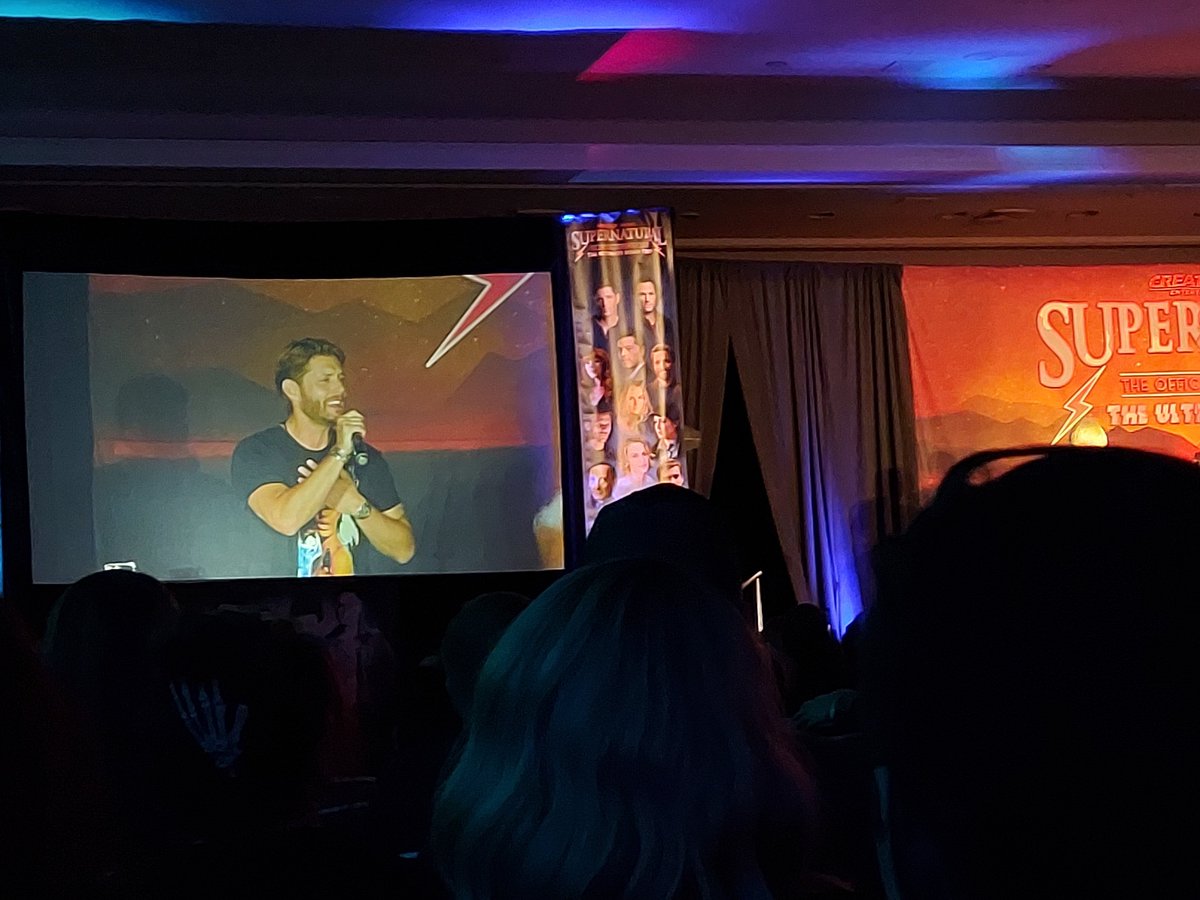 WildeSunshine's tweet image. I saw Jensen in person! 😍
#SPNKC #KCCon