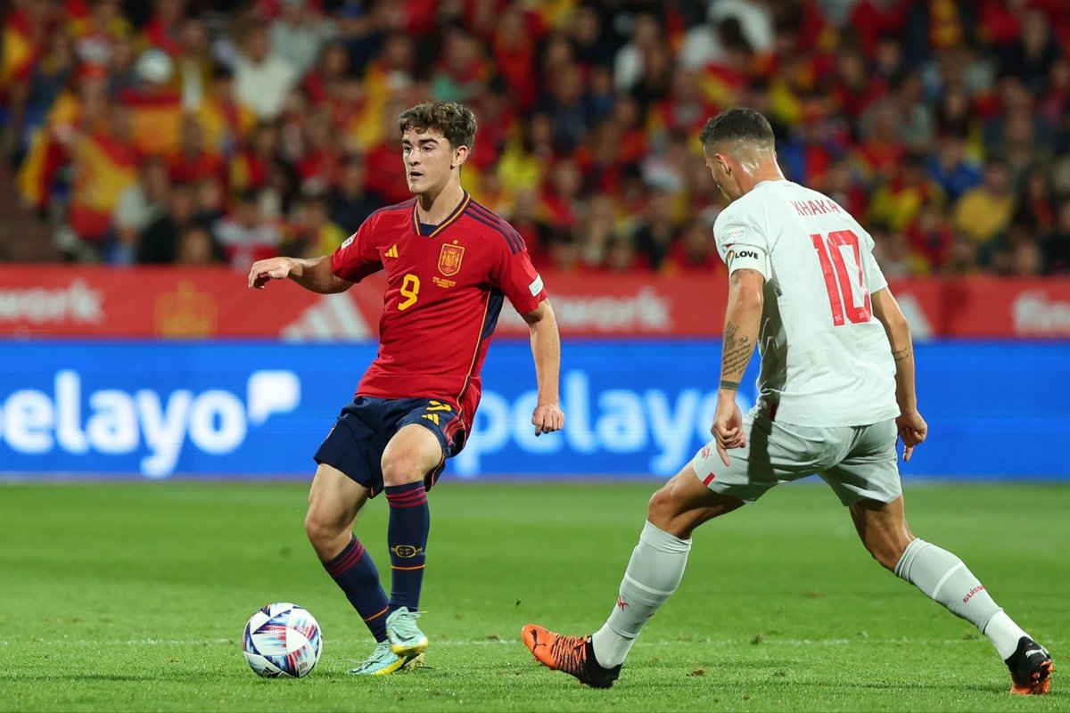 iCule8_'s tweet image. Gavi #SPASWI