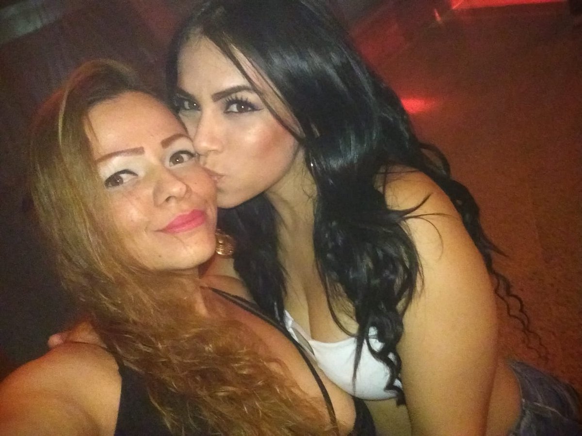 marpi38666's tweet photo. Una noche para pasarla re bien ☺️🌶️🔥👿😈...  Me regalas un RT..
https://t.co/3J4GFVnb5p https://t.co/0jPqu7mQH7