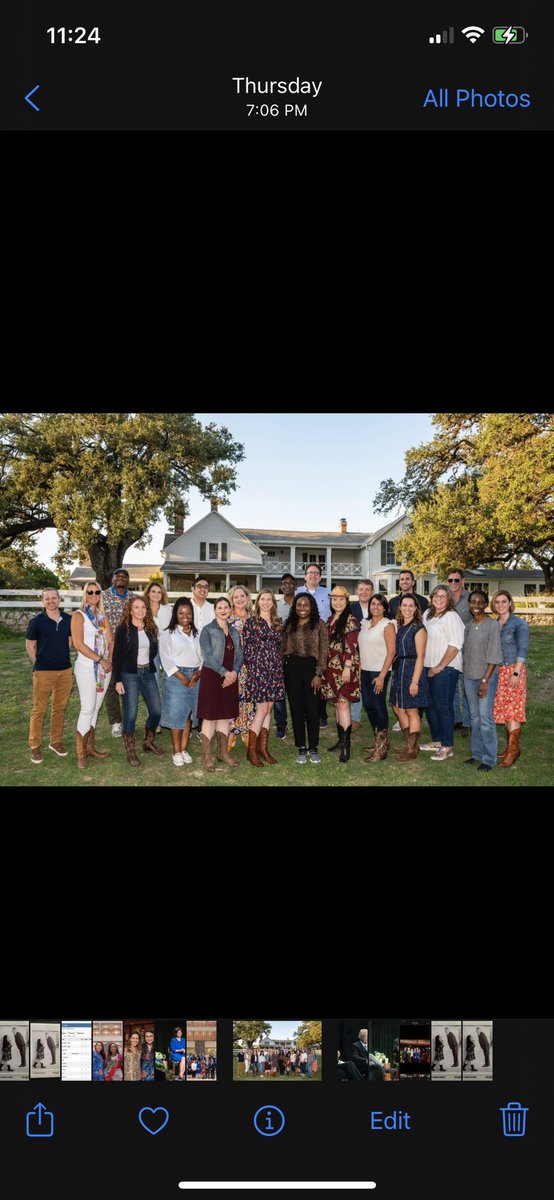 jinyahuang's tweet photo. Honored to meet Luci Baines Johnson, and hear the daughter of President Lyndon B. Johnson speak with our Presidential Leadership Scholars in Austin, Texas. @BBBB_Welcome 
#BreakBreadBreakBorders #socialjustice #PLS
#LBJlibrary #lucibainesjohnson #PresidentialLeadershipScholars https://t.co/XFOVFhaUvi