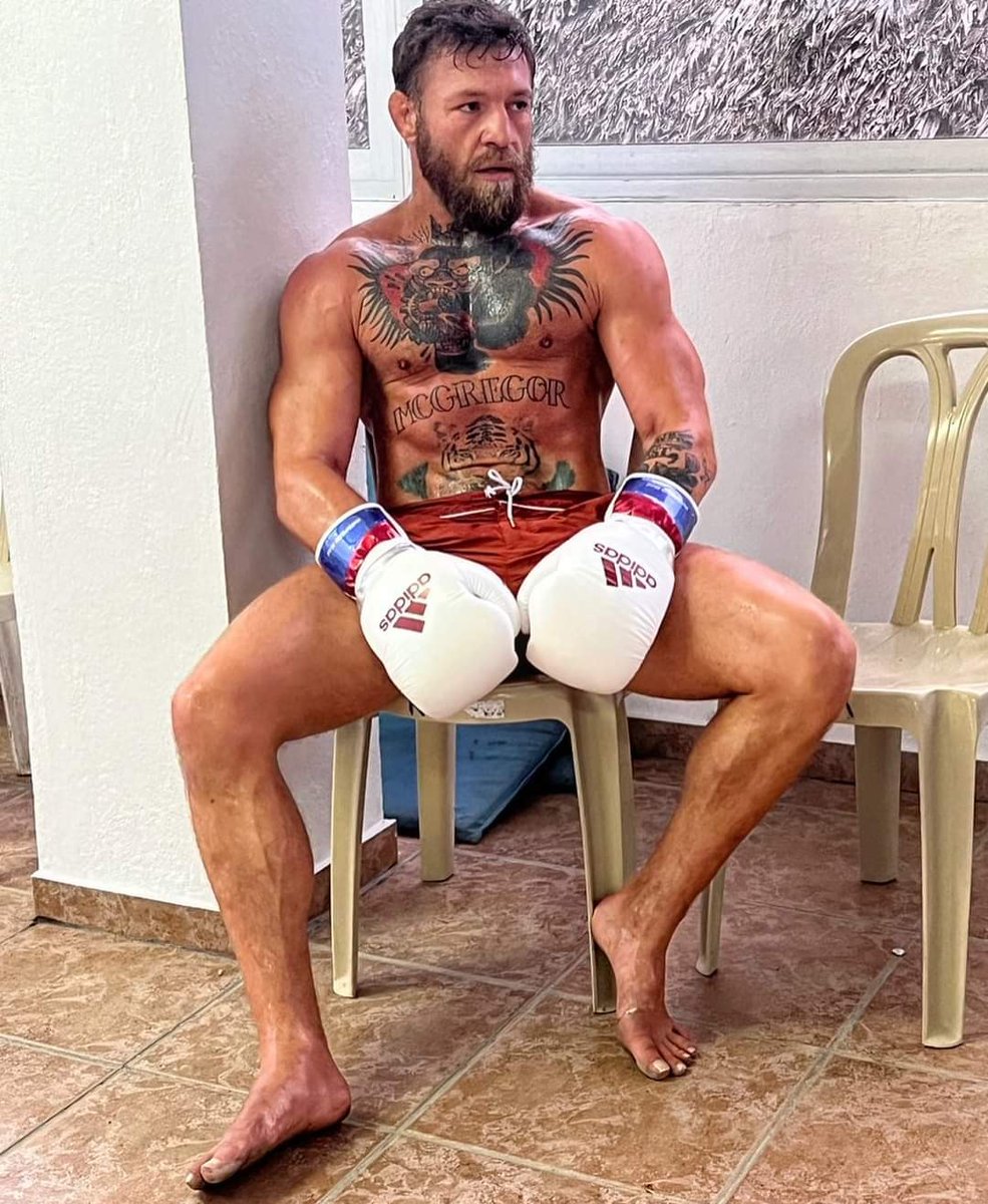 MichelPulp's tweet photo. 👑🍀Mystic MC 🍀👑
Conor McGregor
@thenotoriousmma
https://t.co/KmbbzXd2nb
🔺 📷𝗙𝗼𝗹𝗹𝗼𝘄 for more🔺
👉 Fighting Media Concept
#fightinfmediaconcept #love #photography #amazing #McGregor #conormcgregor #Conorjr #TheBlackForgeInn #mensfashion #mma #photography #fashion #modl https://t.co/ktOVrzK22N