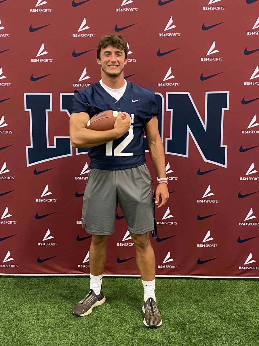 PeytonTatum5's tweet photo. Thank you for the awesome tour and game day visit. Very nice college and a great program. @LyonHBC @_Lyon_Football @warren_rushton https://t.co/7pixHZFBKK