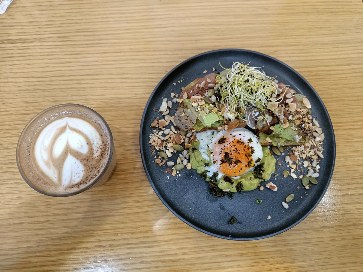 Manisha_kh's tweet photo. Discovered @tastytoastys at the @GridsCoffee Bar! 

You can have toasts like that 🥑 at amazing discounts in exchange for owning toastys on the blockchain like these 👇 😋🍞

❤️ a good marketing strategy.

Looks like this is jus the beginnin of findin gems at @token2049! https://t.co/wFuw3WJybW