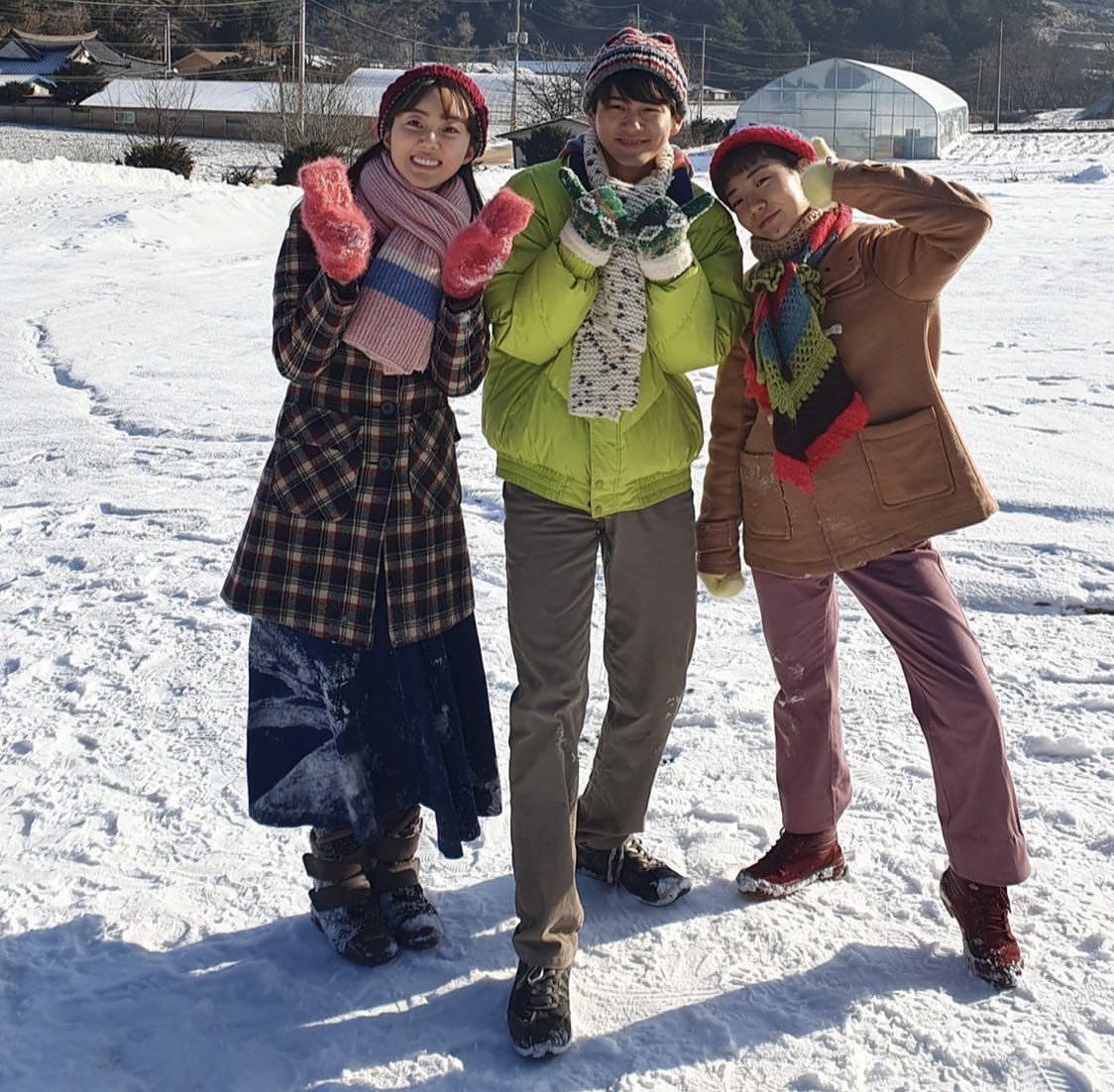 egnoegno1's tweet photo. ☃️☃️☃️

#OngSeongwu #옹성우 https://t.co/BCo8udTgUJ