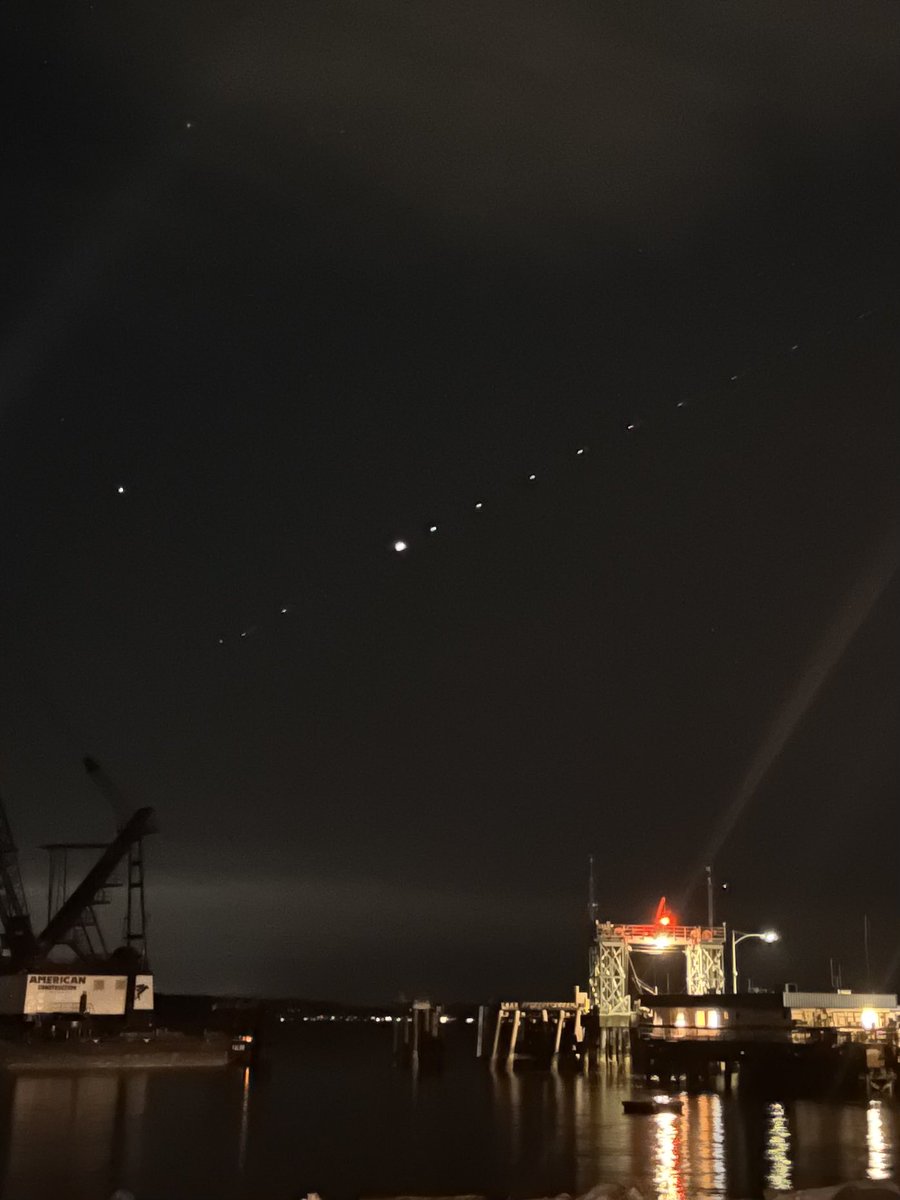 SeattleYoli's tweet photo. @king5 @westseattleblog What is this? I am looking out over Fauntleroy ferry and this went on for 5 minutes as a moving line. NOT the crane. https://t.co/r8heFRyhmV